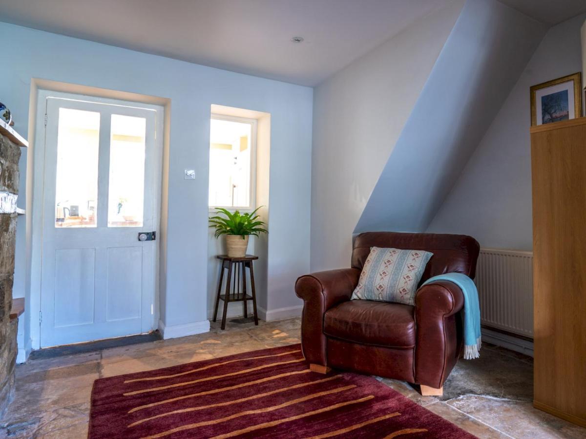 Quarry Cottage Courtyard Garden Pass The Keys Cirencester Extérieur photo